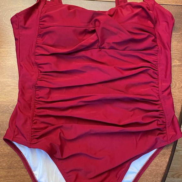 Beachssissi one piece swimsuit, size large, wine - Picture 3 of 5